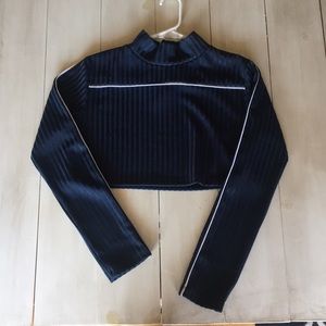 🔆mock neck crop top🔆